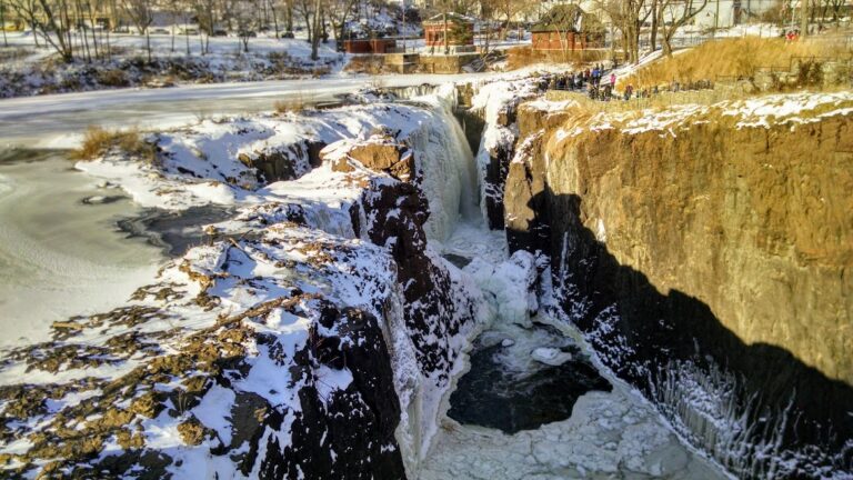 Frozen Falls Great Falls, Paterson, New Jersey. (Photograph by Author)